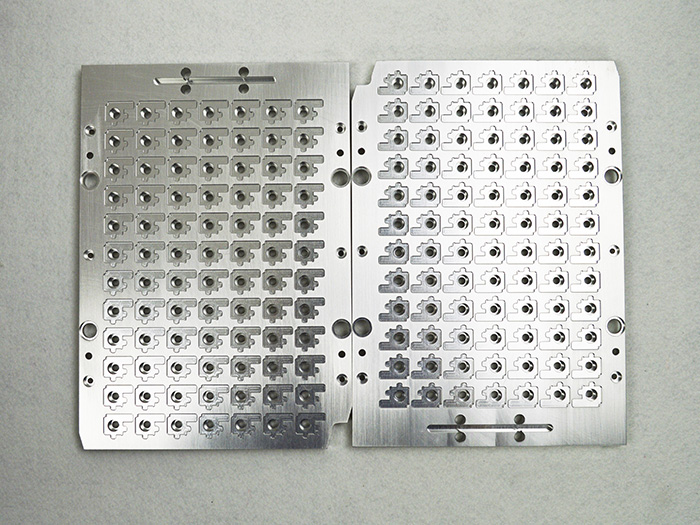 鋁合金托(tuo)盤